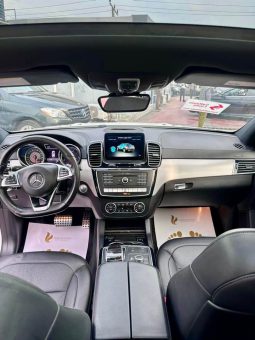 
										2018 Mercedes Benz GLE 43 full									