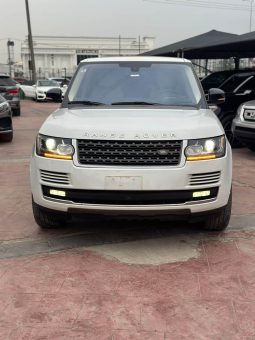 
										2016 Range Rover Vogue Supercharged full									