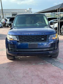 
										2018 Range Rover Vogue Supercharged full									